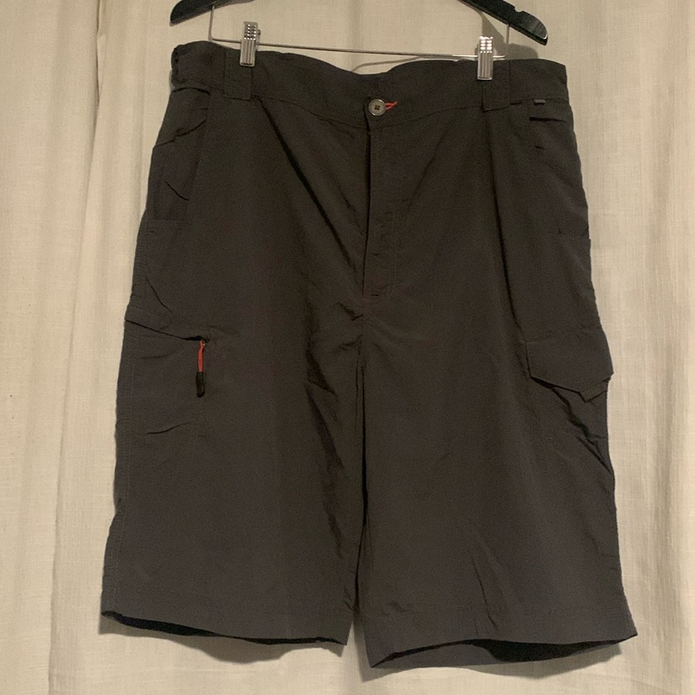 Pacific Trail Men’s Ripstop Gray shorts sz 38